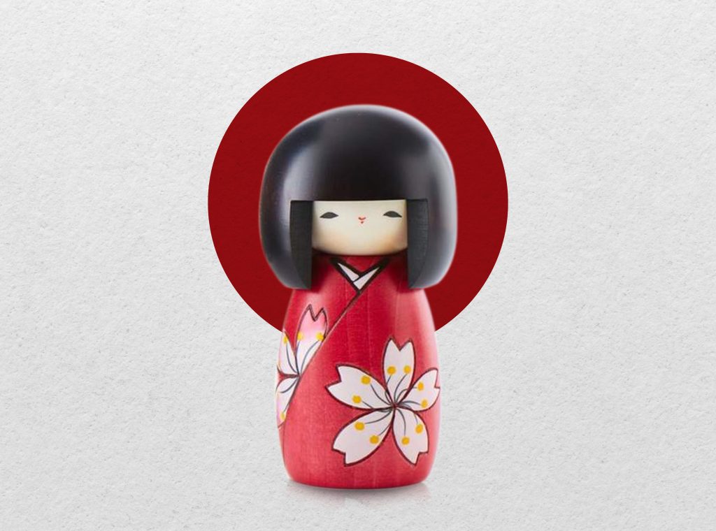 Make kokeshi dolls with Anastasia at Cuca Bali