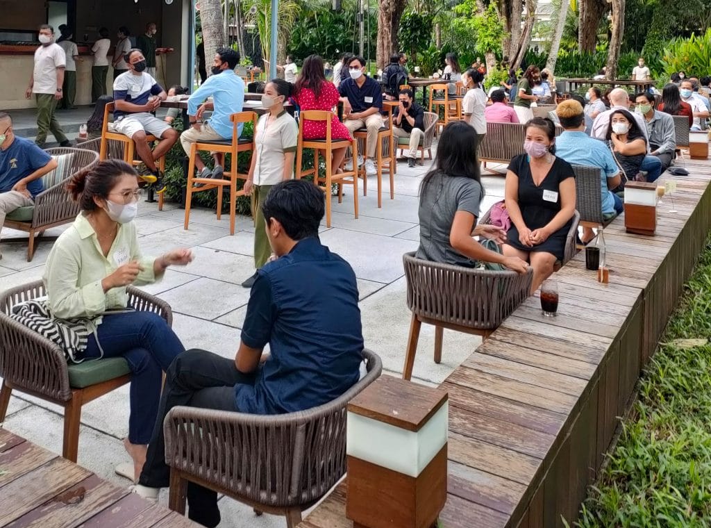 Cuca Bali garden lounge